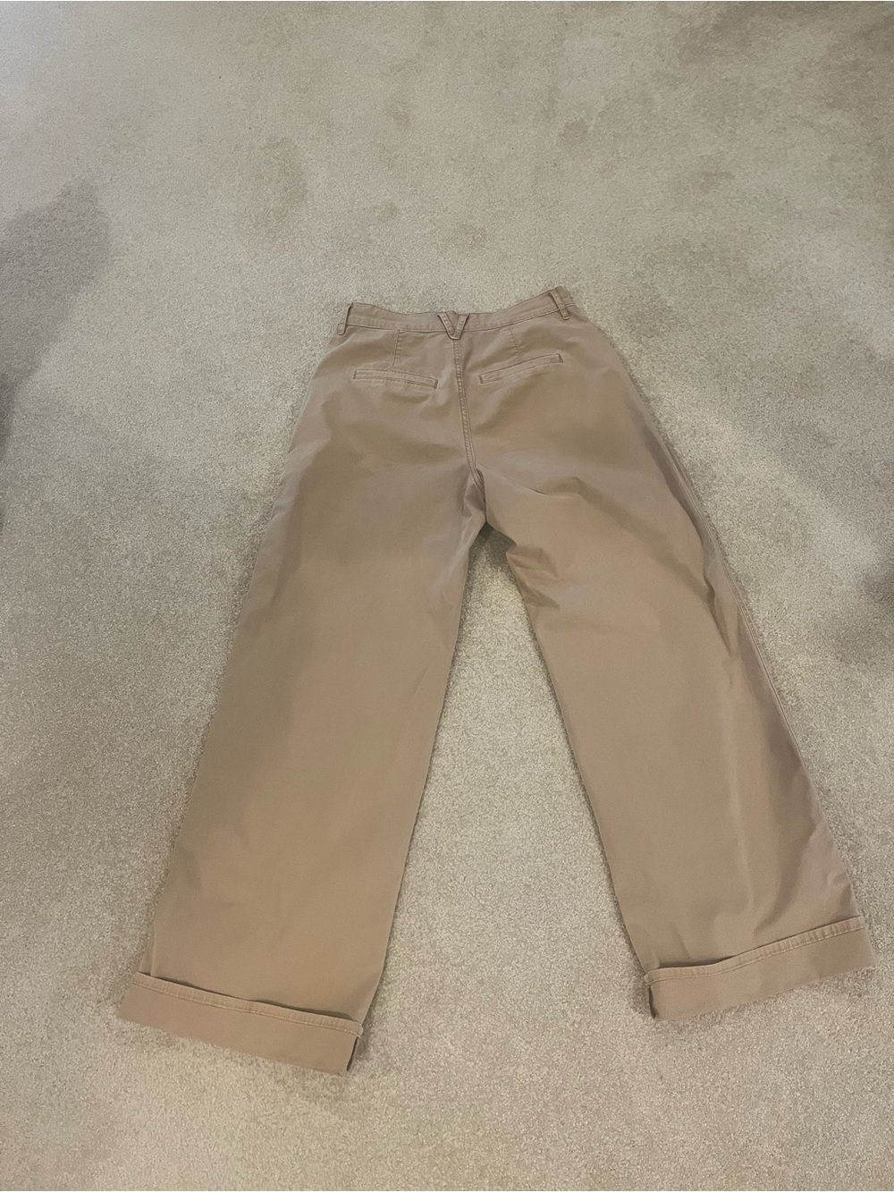 Veronica Beard Beige High-Rise Pleated Pants - Picture 4 of 6